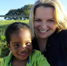 Long Tail, Short Tail: Snead, Rachael A., Beverage, Gloria, Barrows,  Laurie: 9781492238966: Amazon.com: Books