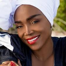 EMELINE MICHEL (@emelinemichelmusic) • Instagram photos and videos