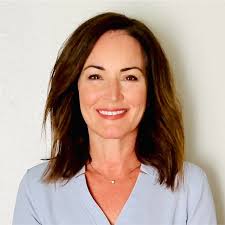 Anna Aguilar Email & Phone Number