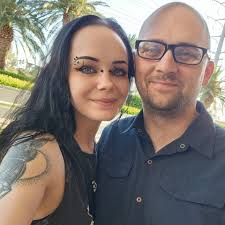 What is the best all-purpose soil for a beginner and should I order from  Amazon?