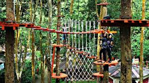 Ada area untuk outbond, flying fox, edukasi petik sayur, edukasi sadap karet, river tubing, berenang. 11 Rintangan Wahana Outbound Kampoeng Kopi Banaran Bikin Penasaran Tribunnews Com Mobile
