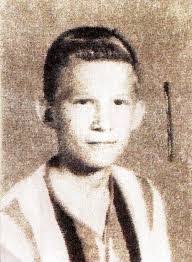 Ricky Austin's Instagram, Twitter & Facebook