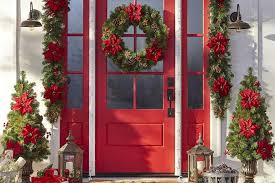 Eventually the christmas tree was not enough and other forms of. Outdoor Christmas Decorating Ideas Loveproperty Com