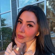 Gaby Mejia✨ (@gabymejia_90)