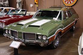 1972 Oldsmobile Vista Cruiser Station Wagon With The 442 Package At The R E Olds Museum 151 N Station Wagon Cars Station Wagon Wagon Cars