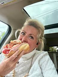 Long time viewer, first time poster. Dunno if it's considered a hoagie, but  The 38 from Chubs was amazing!