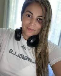 Justine Collado's Instagram, Twitter & Facebook