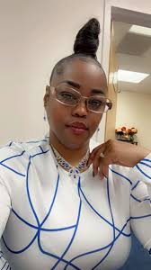 HAPPY BIRTHDAY AND ANNIVERSARY TO OUR MEMBERS THIS WEEK!!** **Sister  LaShawn Mullins