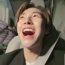 Andy MorA (andreeiitaamora)