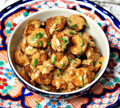 Remove veins, shells and tails. Low Carb Bang Bang Shrimp Recipe Grain Free No Added Sugar Dr Davinah S Eats