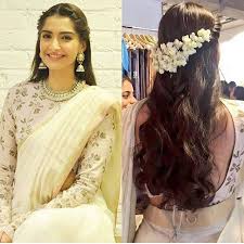 Adding layers on short hair ranges from short layers to longer ones. Good Lord The Saree The Hair Fashion Inspo At Its Best Saree Hairstyles Hair Styles Indian Wedding Hairstyles