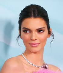 Are kendall jenner and kyle kuzma dating? Are Kendall Jenner And Nba Star Kyle Kuzma Dating Here S What S Really Going On Glamour