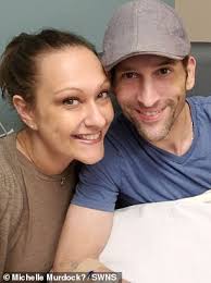 Husband and wife who both had cancer say battling the disease together made  them closer