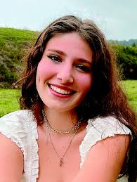 Friends of Haleakala awards scholarships