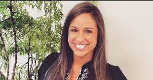 Angela Mancuso's Instagram, Twitter & Facebook