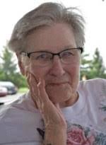 Annie Waters's Instagram, Twitter & Facebook