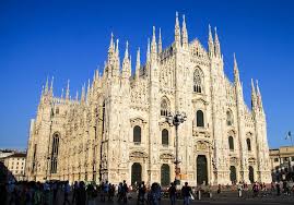 Catedral De Milao Duomo Di Milano Milao Italia Places To Travel Milan Cathedral Places To See