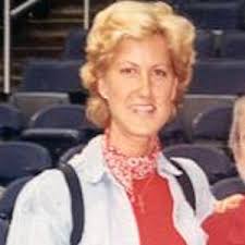She is the twin sister of heather (burge) quella. Heidi Burge Basketball Player Alter Geburtstag Bio Fakten Familie Vermogen Grosse Mehr Allfamous Org