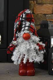 45 Unique Gnomes Christmas Diy Ideas Room Dynamic Christmas Diy Holiday Decor Christmas Xmas Crafts