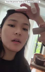 Sofia Smith Makeup Tutorial for Rain Makeover