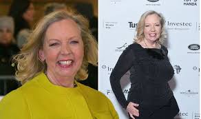Also in 2010, deborah meaden was awarded an honorary degree from the university of exeter business school. Ux2kv41nzkgbrm