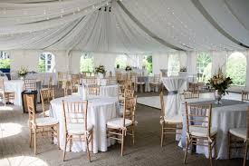 A Sundara Wedding In Roanoke Virginia Wedding Venues In Virginia Virginia Wedding Venues Glacier Park Wedding