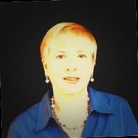 Rhea Hernandez's Instagram, Twitter & Facebook