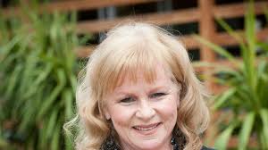 Neighbours' star teases Sheila future