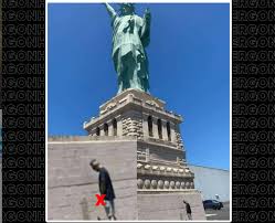 Estátua da havan caída no rs. Luciano Hang Vai Processar Dentista Que Fez Xixi Em Estatua Da Havan