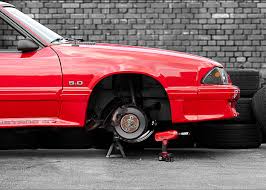 The fox body was one of the most popular mustang body styles of all times, and many former owners who can't afford a new mustang 5.0 are looking to we came across one particularly clean example on ebay, but what sets it apart from many of the other 5.0's up for sale is that this isn't a mustang gt. Everything You Need To Know About 1979 1993 Foxbody Mustangs