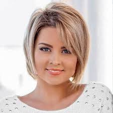 Weitere ideen zu frisuren frisuren mit pony frisuren halblang mit pony bilder auflistung frisuren mittellang mit p mittellange haare frisuren einfach frisuren mittellange haare bob bob frisur. Bildergebnis Fur Kinnlanger Bob Mit Schragem Pony Bob Hairstyles Hairstyles For Thin Hair Modern Bob Hairstyles