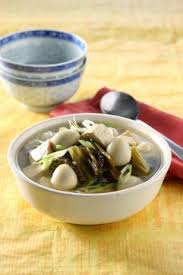 It is a popular southeast asian dish originating from sundanese cuisine, consisting of vegetables in tamarind soup. Sup Sawi Asin Telur Puyuh Sajian Sedap Recipes Food Indonesian Food