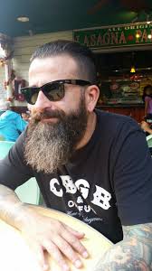 As of recently i did a short little survey asking women rather or not they like facial hair (yahooanswers in the singles & dating category) and these are the results. Pin By Nelson Fernandes On Beards Yes Please Beard No Mustache Awesome Beards Grey Beards