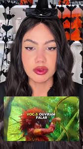 Victoria Leary's Instagram, Twitter & Facebook