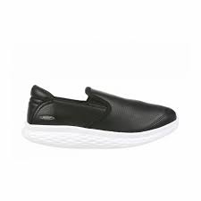 Pour ranger vos chaussures et remettre de l'ordre dans votre habitation, l'armoire à chaussure est que vous ayez besoin d'un nouveau meuble à chaussures ou soyez à la recherche d'un modèle plus. Soldes Chaussures Mbt Chaussures A Bascule Femme Mbt Modena Noir