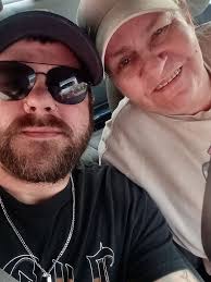 Pizza Run w my Mom. Enjoying the Lil Moments 🍕 😎❤️