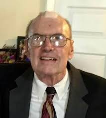 Kitt Collins (@kittchloupek) • Instagram photos and videos