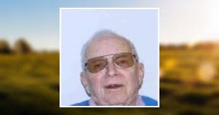 Richard Lunde Obituary 2003