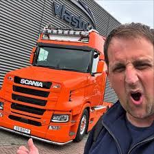 Casey Vanhorn's Instagram, Twitter & Facebook