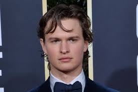 Watch: Tony, Maria fall in love in 'West Side Story' special look