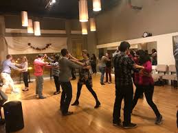 The 4 salsa basic steps. Winter 2018 Chicago Salsa Dance Classes Ballroom Dance Lessons