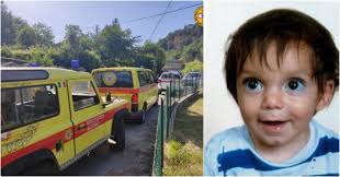 Una bambina di due anni è stata sbranata viva da coccodrilli presenti in un allevamento di proprietà della sua famiglia dopo essersi allontanata da è stata avviata un'indagine sulla vicenda, gli agenti hanno invitato le famiglie della regione a tenere lontano i bambini dagli allevamenti di coccodrilli: Xrzgci75cq0fkm