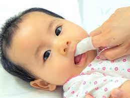 Well, if you see a white coating on your baby's tongue. How To Clean Your Newborn S Tongue To Fight Off Gum Disease