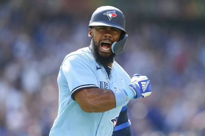 Blue Jays trade Teoscar Hernández to Mariners: Why Toronto dealt the  All-Star outfielder - The Athletic