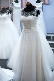 Second hand brautkleider | suchst du nach einem günstigen, aber dennoch qualitativ hochwertigem brautkleid? Brautmode Outlet Im Saarland Und Rheinland Pfalz