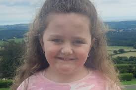 Rowena Carroll's Instagram, Twitter & Facebook