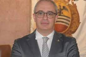 Indagato per eccesso colposo di legittima difesa mi ha spinto ed è partito un colpo, era furioso per la mia chiamata alla polizia. Gbiovwnueodtam