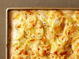 Jun 26, 2018 · to dress it up more, place a charger under the dinner plate. Best Traditional Easter Dinner Recipes And Menu Ideas Food Network