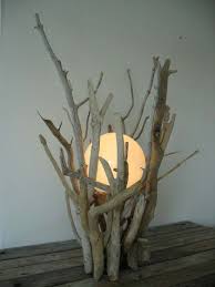 driftwood light love looks like just one of those globe bulbs with low wattage driftwood drijfhout lamp verlichting ideeen en wrakhout