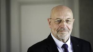 La lumière sur Pierre-Marie Adam, nouveau Grand Maître de la Grande Loge